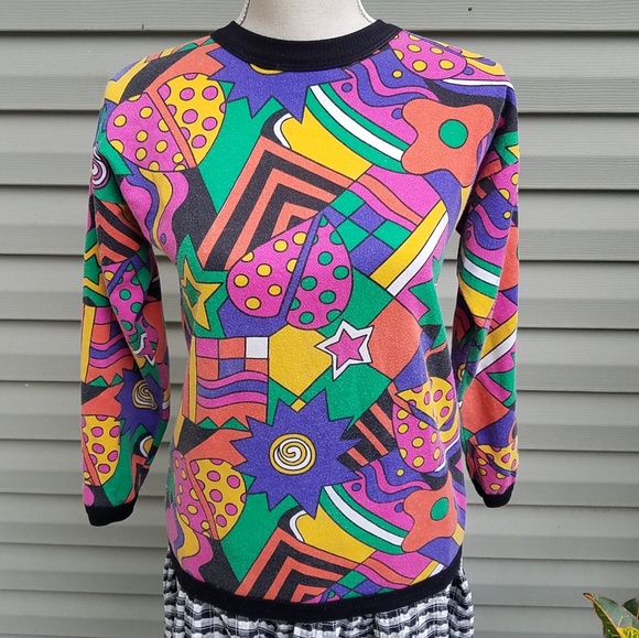 SOLD 90s Vintage Long Sleeved Shirt - Picture 2 of 8